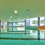 Marina Grand Golden Sands