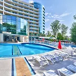 Hotell Marina Grand Golden Sands
