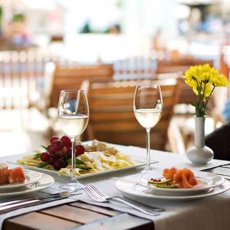 Ξενοδοχείο Marina Grand Golden Sands
