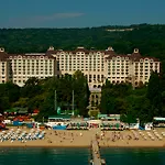 Marina Grand 4* Goudstrand