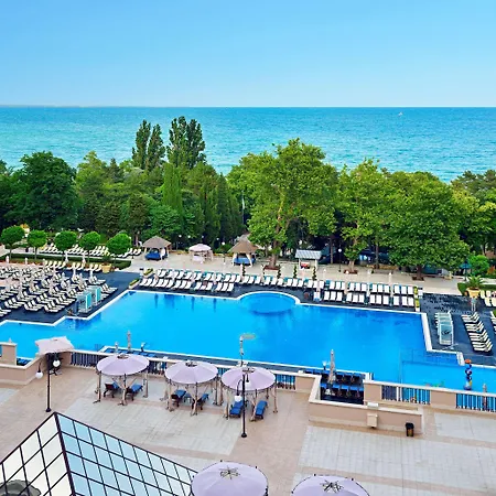 Отель Marina Grand 4*