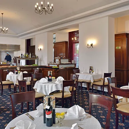 Marina Grand Готель Золоті Піски