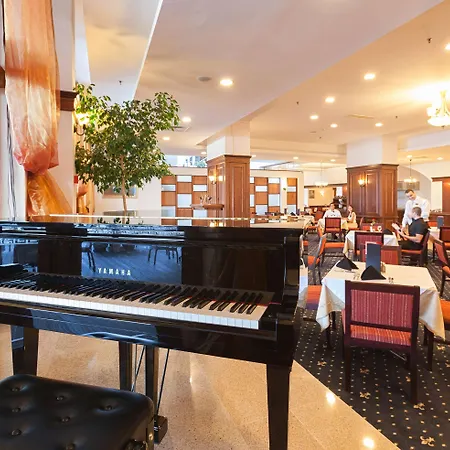 Готель Marina Grand Золоті Піски