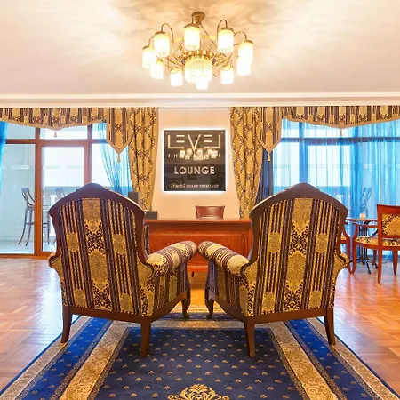 Marina Grand Готель 4*