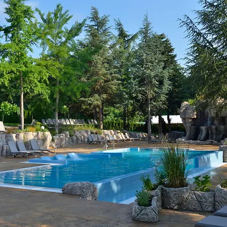 Отель Marina Grand