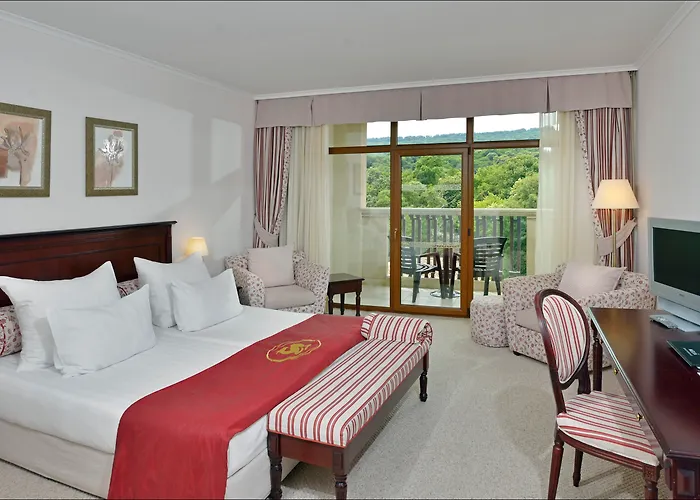 Marina Grand 4* Goudstrand