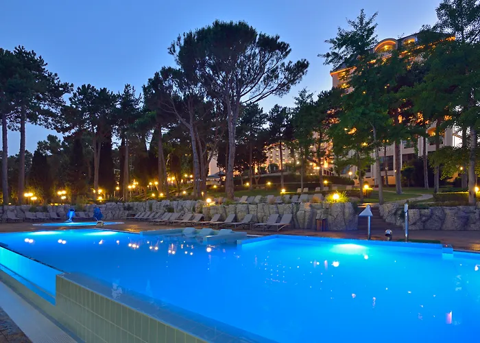 Marina Grand 4* Goudstrand